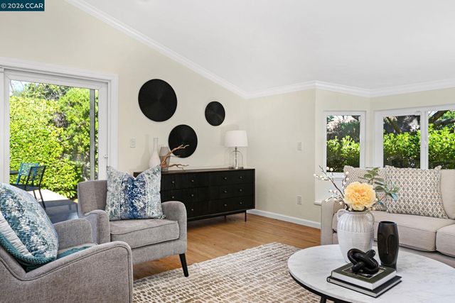 414 Peppertree Rd, Walnut Creek, CA 94598