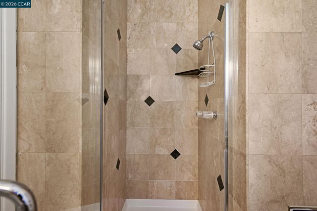 414 Peppertree Rd, Walnut Creek, CA 94598