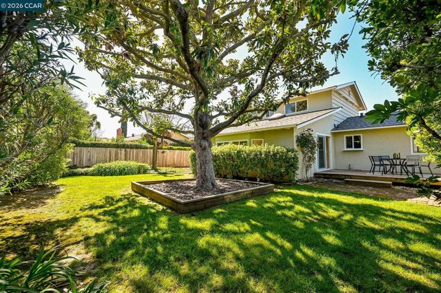 414 Peppertree Rd, Walnut Creek, CA 94598