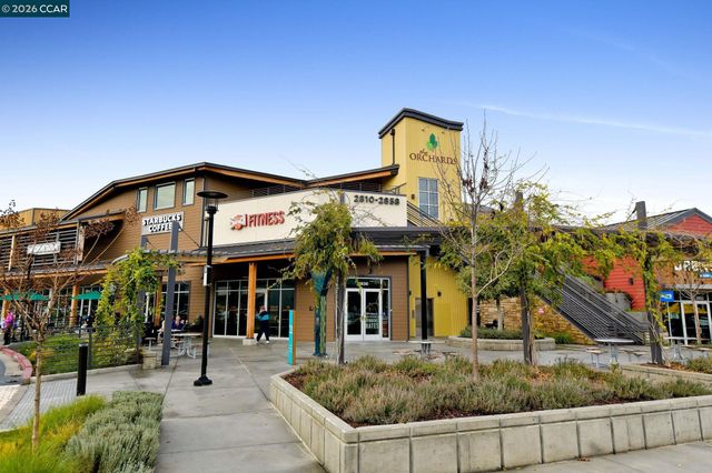 414 Peppertree Rd, Walnut Creek, CA 94598