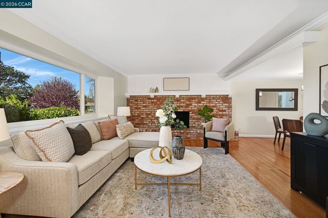 414 Peppertree Rd, Walnut Creek, CA 94598