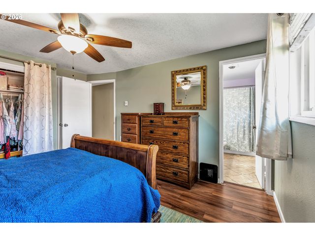 110 CHERRY BLOSSOM Ln, Woodland, WA 98674