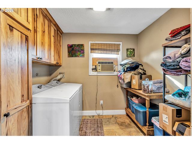 110 CHERRY BLOSSOM Ln, Woodland, WA 98674