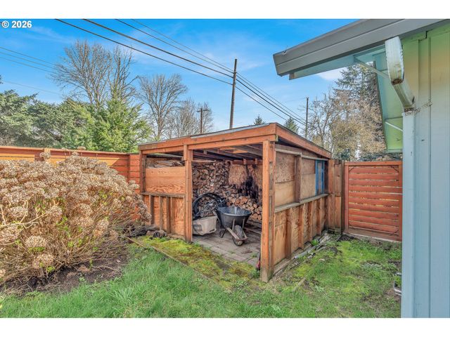 110 CHERRY BLOSSOM Ln, Woodland, WA 98674