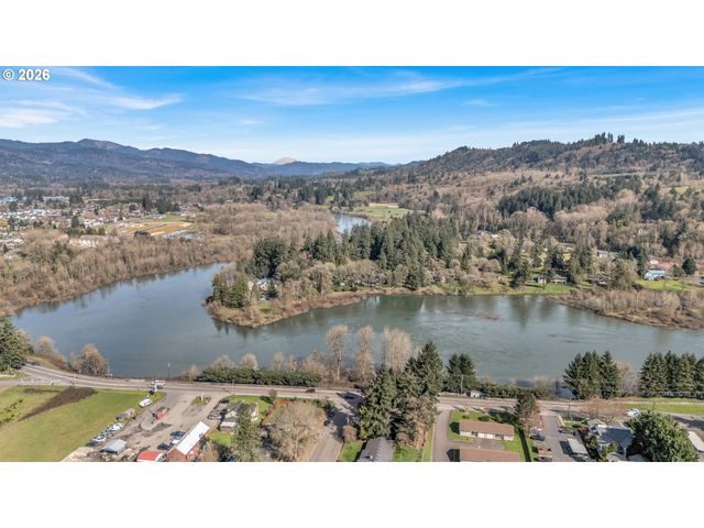 110 CHERRY BLOSSOM Ln, Woodland, WA 98674