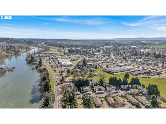 110 CHERRY BLOSSOM Ln, Woodland, WA 98674