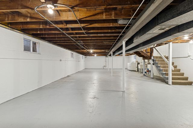 468 Joyce Court, South Holland, IL 60473