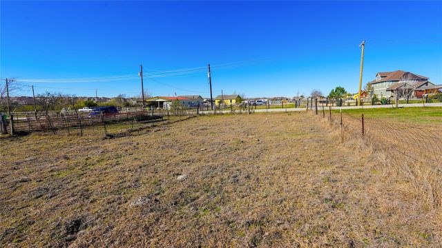 12321 Johnson RD, Manor, TX 78653