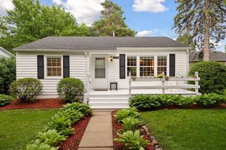 2174 Centerview Lane, Mound, MN 55364