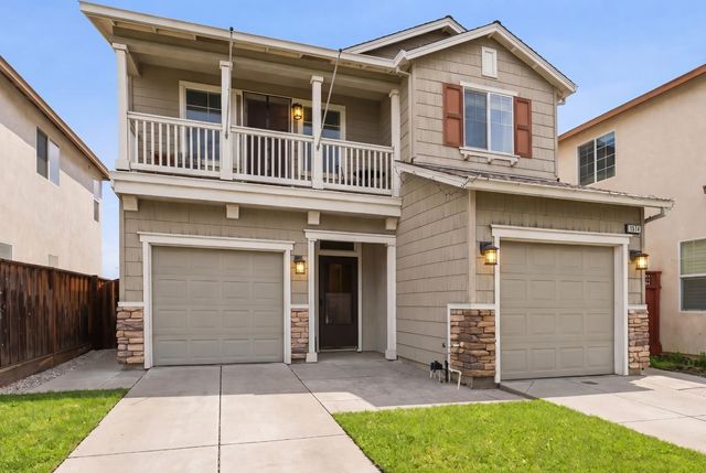 1574 Hearthsong Dr, Manteca, CA 95337
