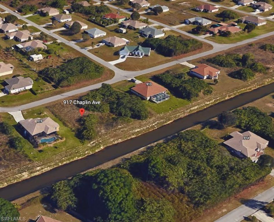 917 Chaplin AVE, LEHIGH ACRES, FL 33971 — photo 2