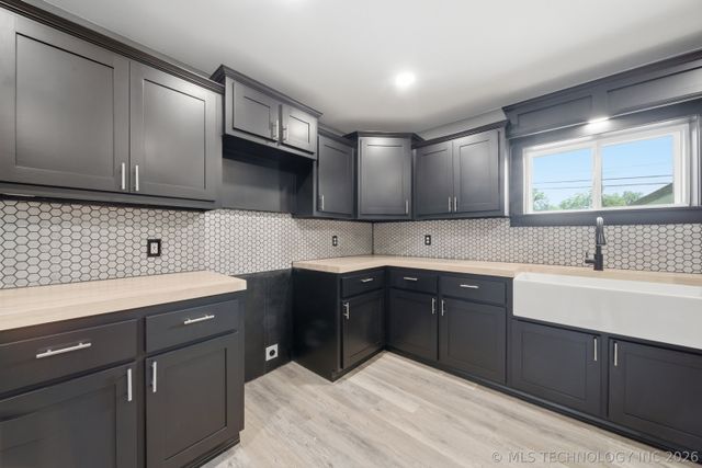 219 E Ozark Street, Morris, OK 74445
