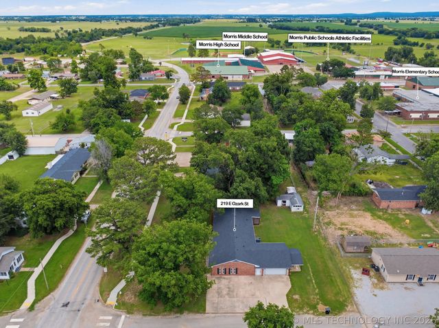 219 E Ozark Street, Morris, OK 74445