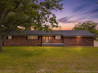 219 E Ozark Street, Morris, OK 74445