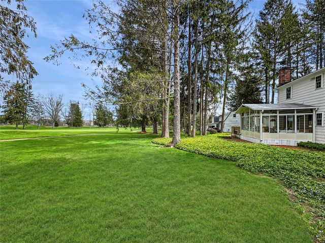 222 FAIRWAY Drive, Edinboro, PA 16412