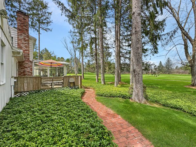 222 FAIRWAY Drive, Edinboro, PA 16412