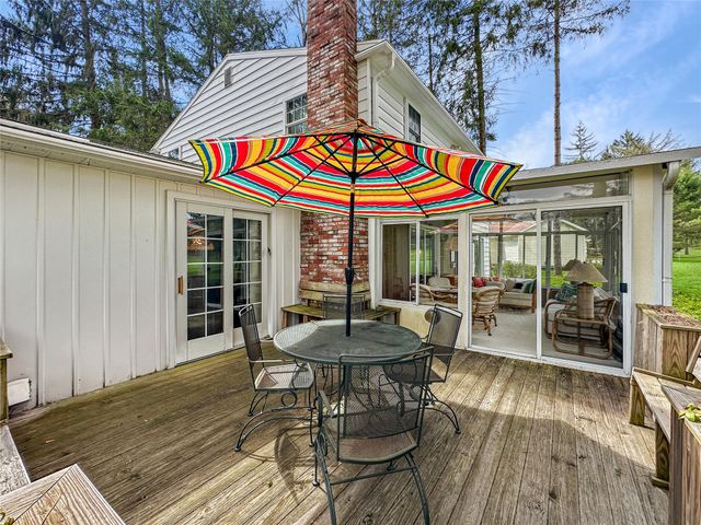 222 FAIRWAY Drive, Edinboro, PA 16412
