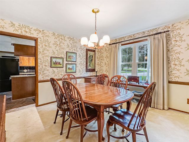 222 FAIRWAY Drive, Edinboro, PA 16412