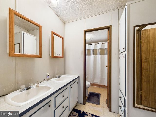 136 GORDON PL, Dover, DE 19901