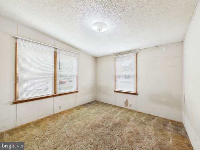 136 GORDON PL, Dover, DE 19901