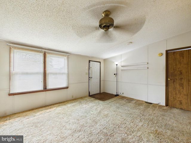 136 GORDON PL, Dover, DE 19901