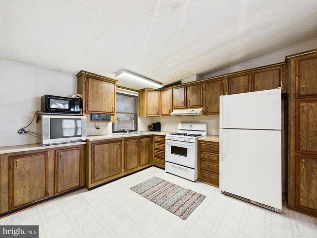 136 GORDON PL, Dover, DE 19901