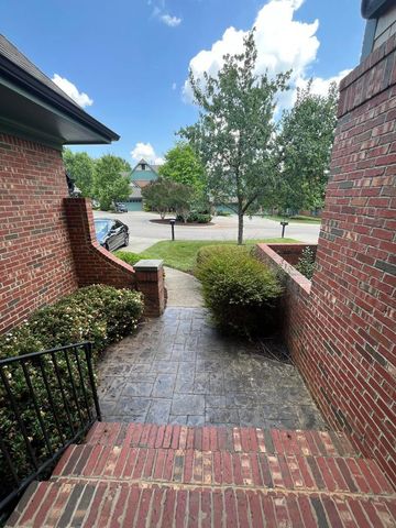 8012 Lloyd Allyns Way, Raleigh, NC 27615