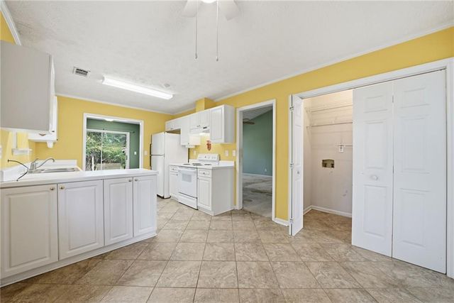 2500 Rosedale Road, Snellville, GA 30078