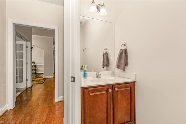 1813 Royale Walk DR, Virginia Beach, VA 23456