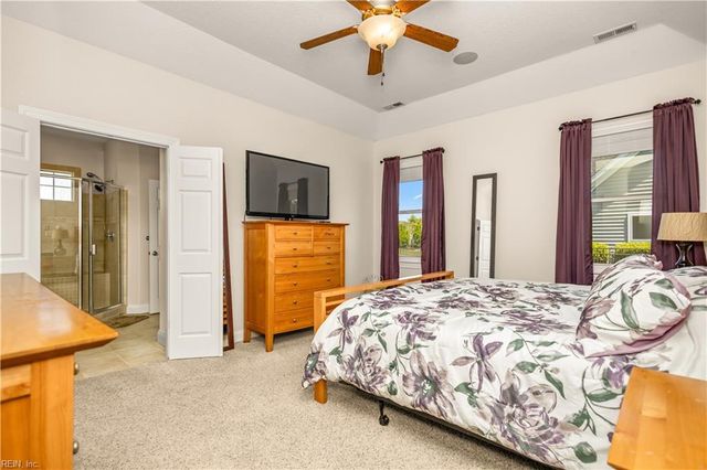 1813 Royale Walk DR, Virginia Beach, VA 23456