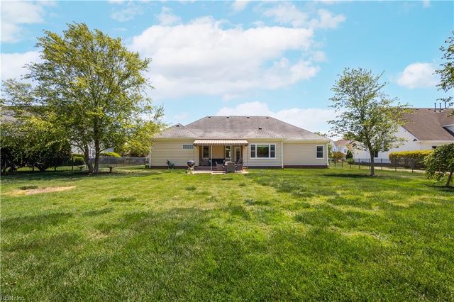 1813 Royale Walk DR, Virginia Beach, VA 23456