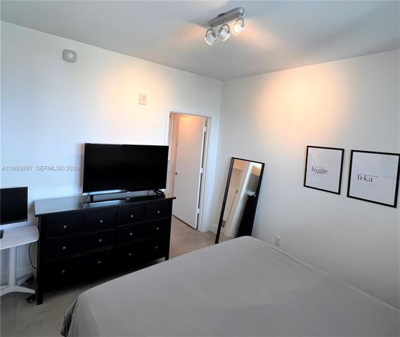 2900 NE 7th Ave 2204, Miami, FL 33137