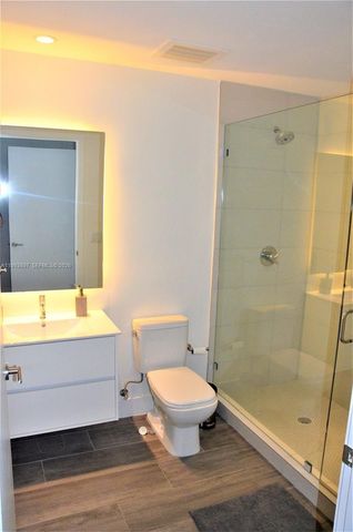 2900 NE 7th Ave 2204, Miami, FL 33137