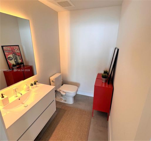 2900 NE 7th Ave 2204, Miami, FL 33137