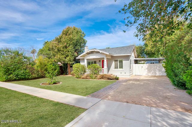 1550 E CHEERY LYNN Road, Phoenix, AZ 85014