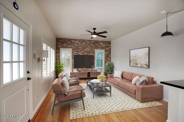 1550 E CHEERY LYNN Road, Phoenix, AZ 85014