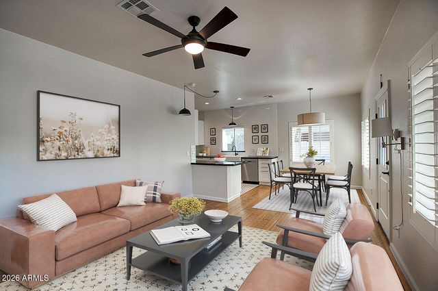 1550 E CHEERY LYNN Road, Phoenix, AZ 85014