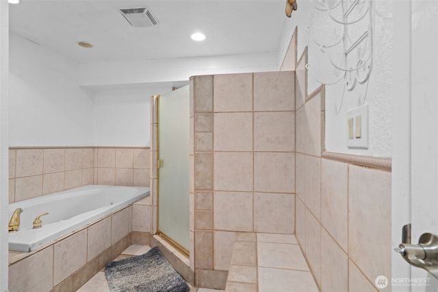 105 ISLAND VIEW Lane, Kelso, WA 98626