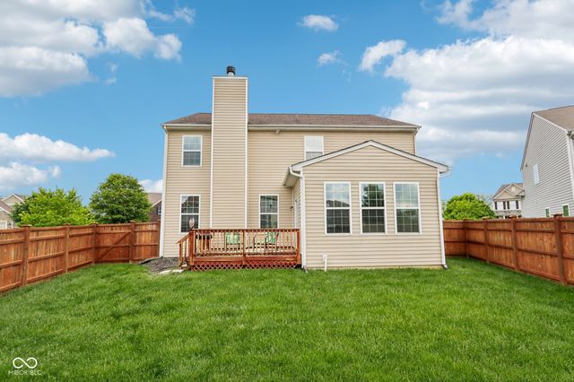 8644 N Deer Crossing Boulevard, Mccordsville, IN 46055