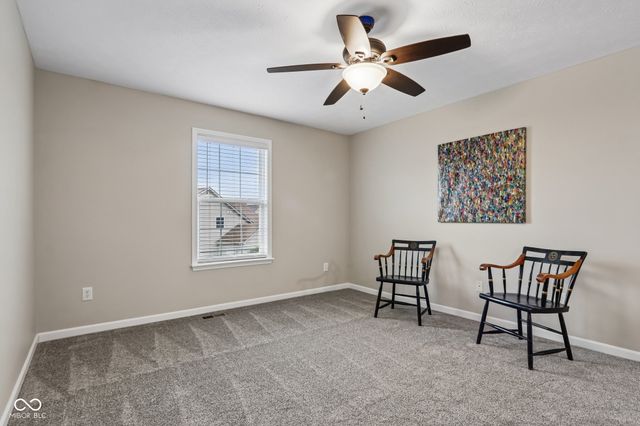 8644 N Deer Crossing Boulevard, Mccordsville, IN 46055
