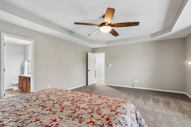 8644 N Deer Crossing Boulevard, Mccordsville, IN 46055