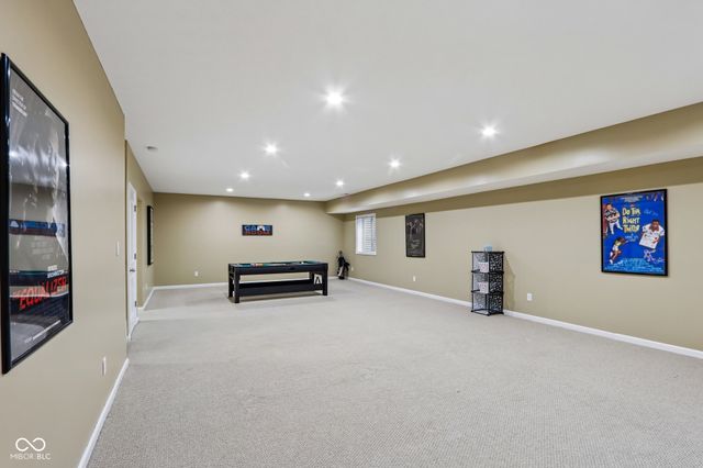 8644 N Deer Crossing Boulevard, Mccordsville, IN 46055