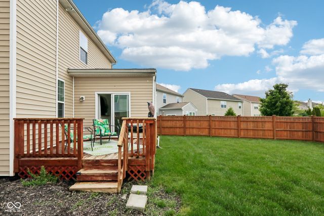 8644 N Deer Crossing Boulevard, Mccordsville, IN 46055
