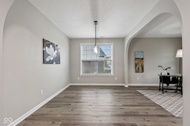 8644 N Deer Crossing Boulevard, Mccordsville, IN 46055