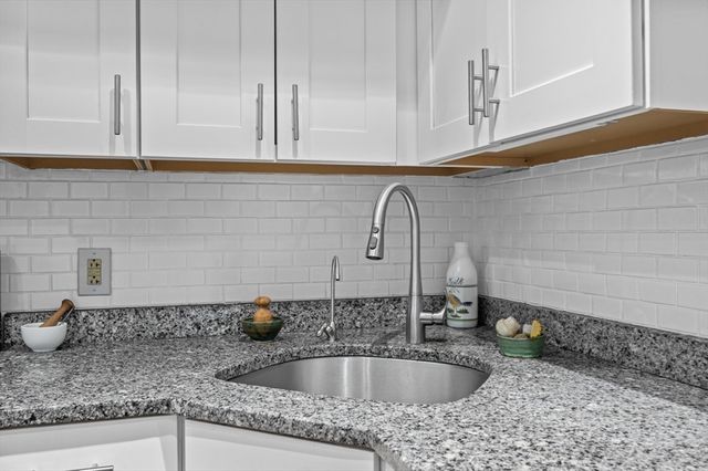 27R West St 4, Beverly, MA 01915