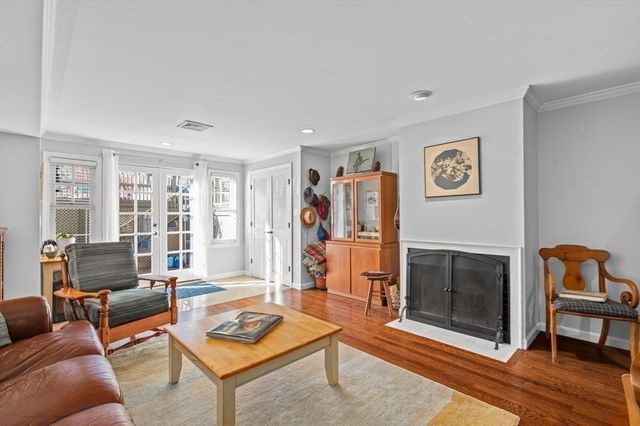 27R West St 4, Beverly, MA 01915