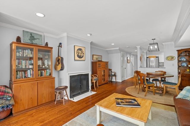 27R West St 4, Beverly, MA 01915