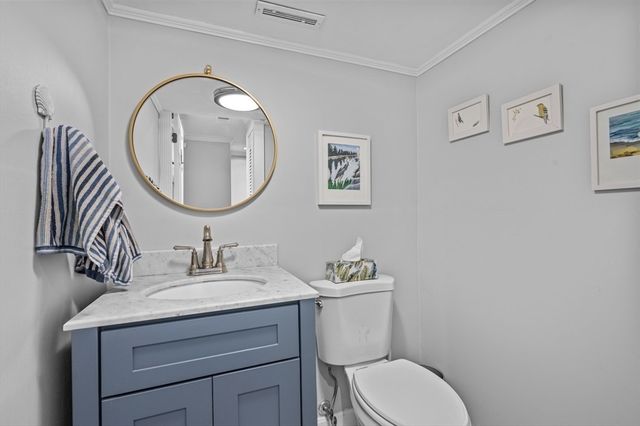 27R West St 4, Beverly, MA 01915