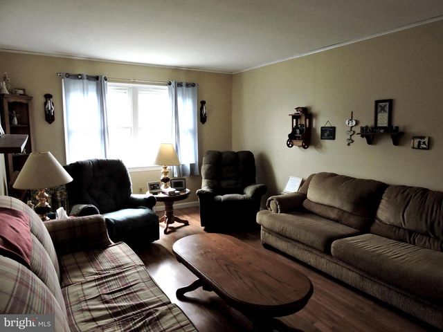 910 PARK DR, Seaford, DE 19973