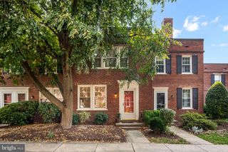 2600 16TH ST S #687, Arlington, VA 22204